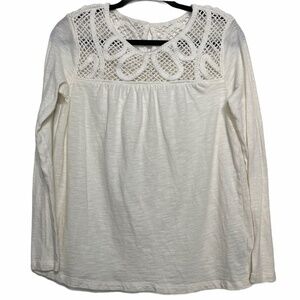 Gap Crochet Neckline Cream Long Sleeve‎ Top
